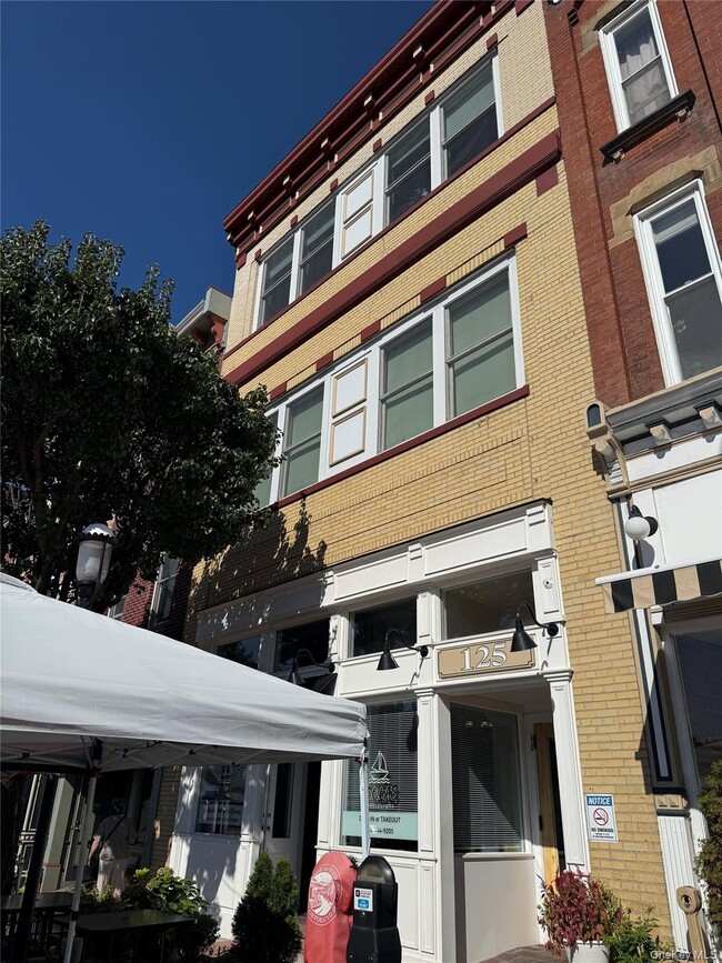 Photo - 125 Main St Apartment Unit 2A