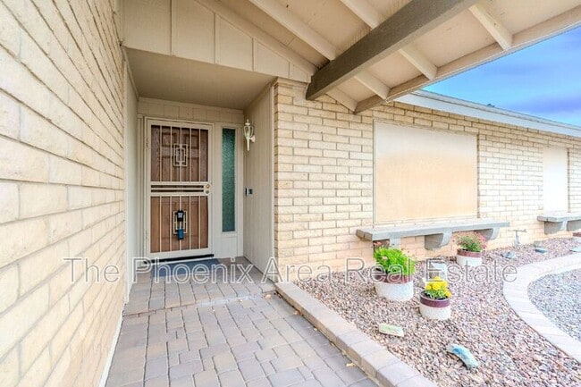 Photo - 3231 N Woodburne Dr
