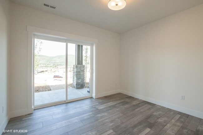 Photo - 3240 Quarry Springs Dr