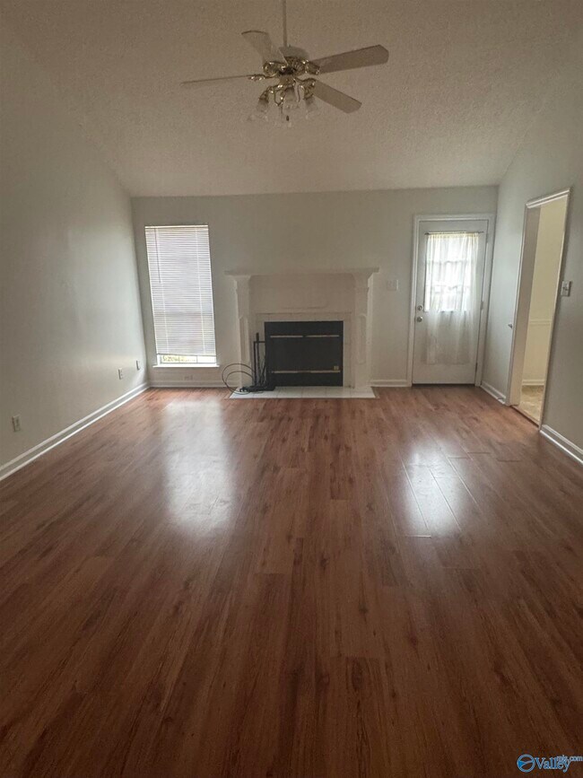 Photo - 591 Bell Factory Rd