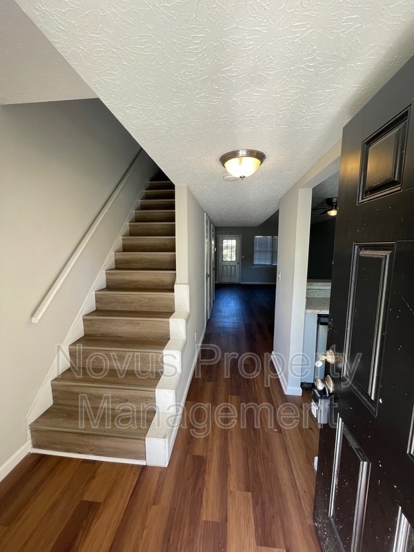 Photo - 711 South St