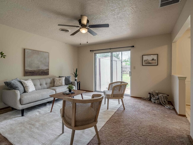 Photo - 1618 Southern Heights Ave