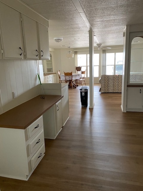 Building Photo - 1543 E Grovers Ave Rental