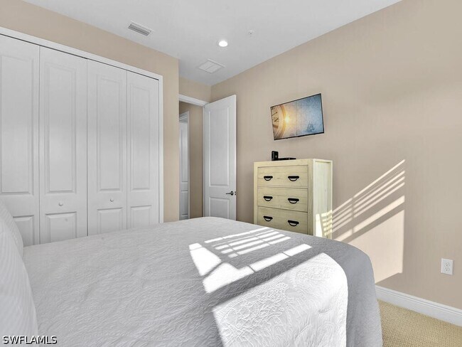 Photo - 2561 Seychelles Dr Unit 308