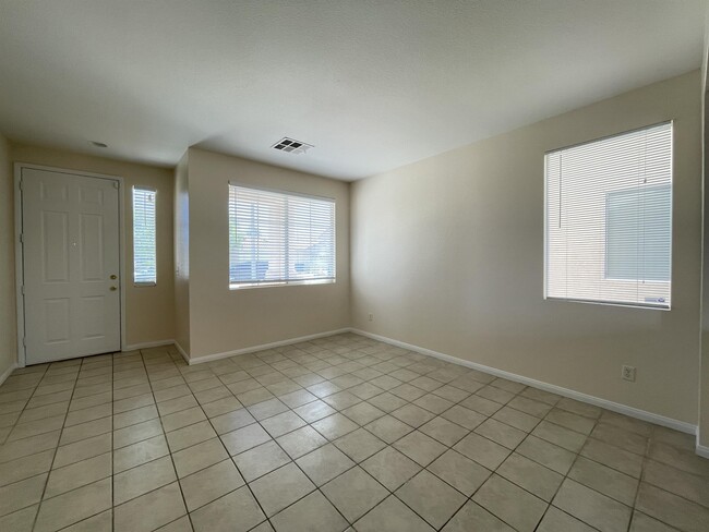 Photo - 7492 Mulgrave Ct