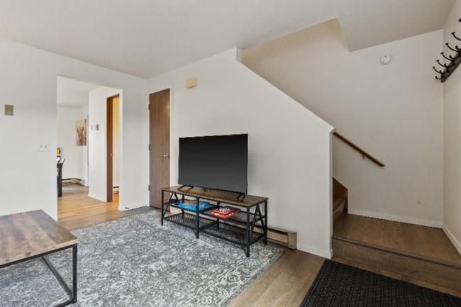 Photo - 13 Martha Rd