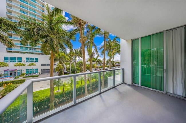 Photo - 7928 East Dr Unidad 3