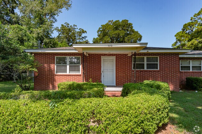 Building Photo - 1818 Dawsey St Rental