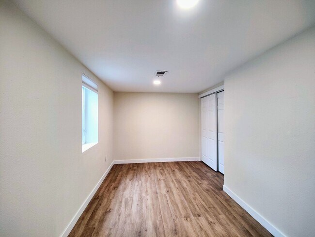 7770 S Kit Carson Dr Unidad 2
