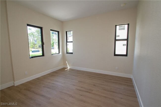 Building Photo - 5826 Jasper Wy