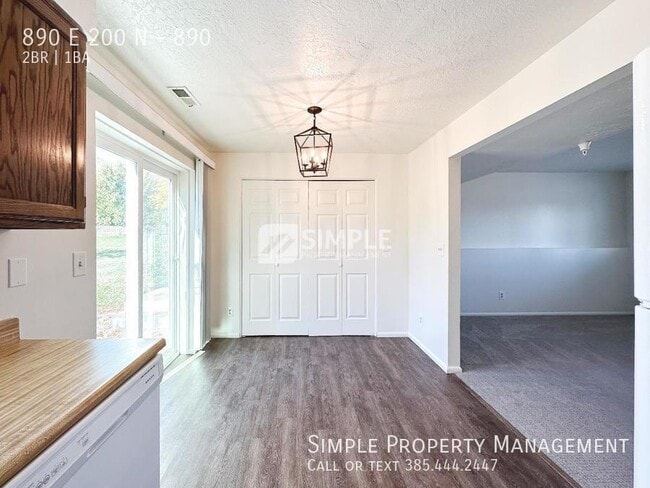 Photo - 890 E 200 N Unit 890