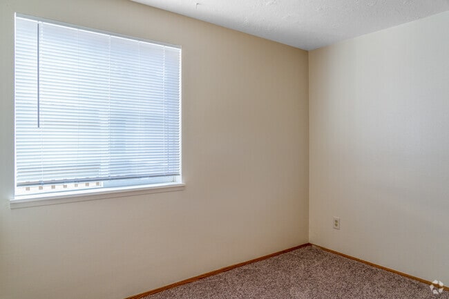 2BR, 2BA, - 1050SF - Bedroom