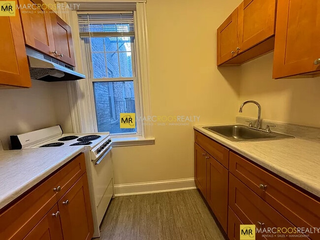 Photo - 27 Park Dr Unit 22