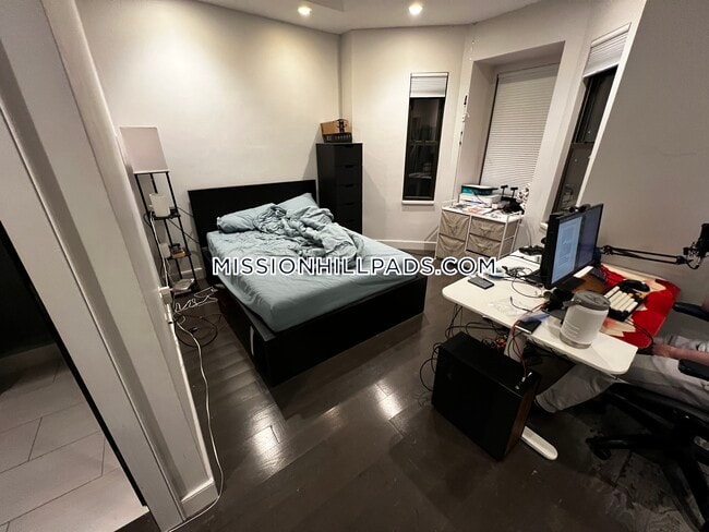 Photo - 25 Worthington St Unit 1