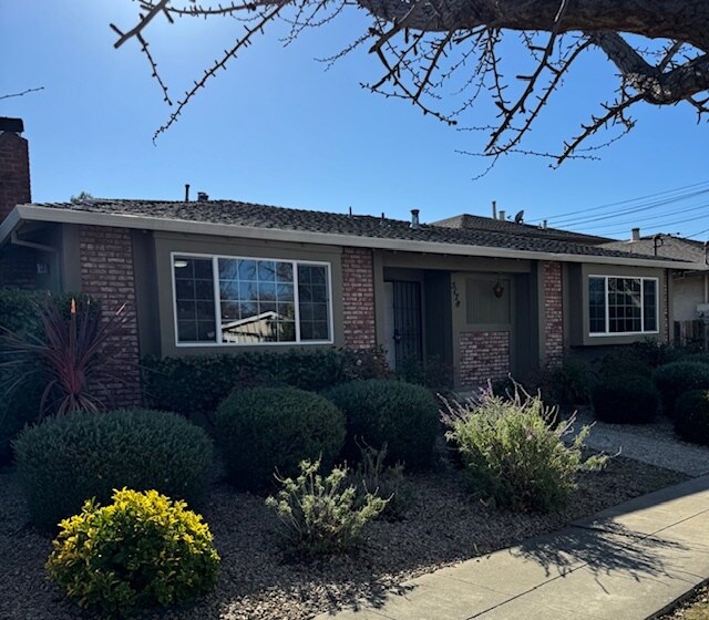 Photo - 5178 Westdale Dr Unit 1