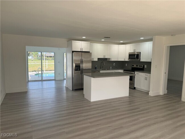 Photo - 1806 SE 15th Pl