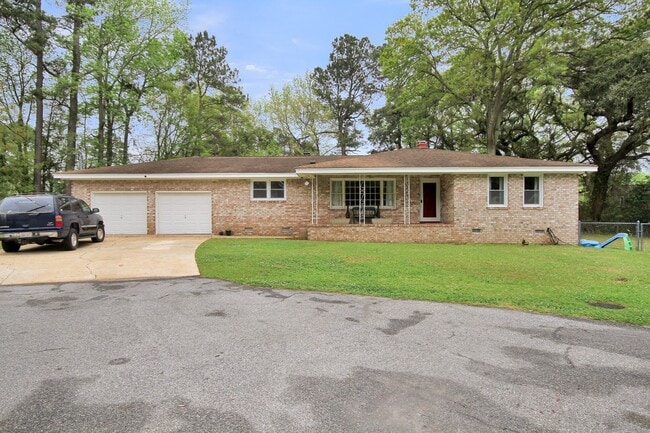 Photo - Beautifully Renovated West Ashley Home
