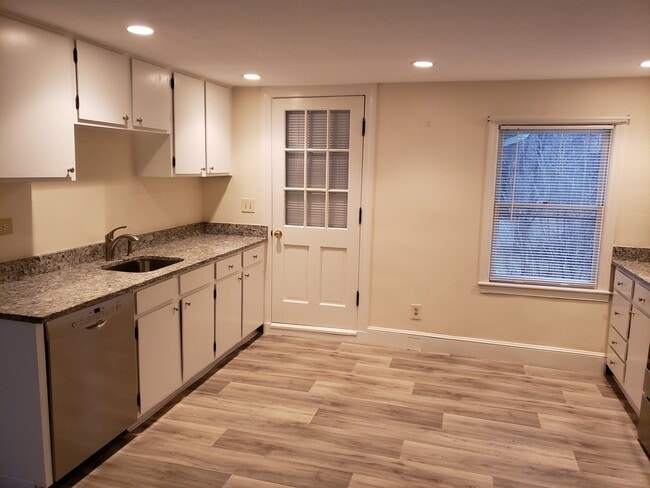 Photo - 34 Pond St Unit 3
