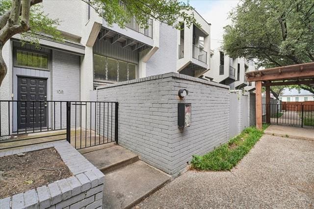 Building Photo - 3618 Gillespie St