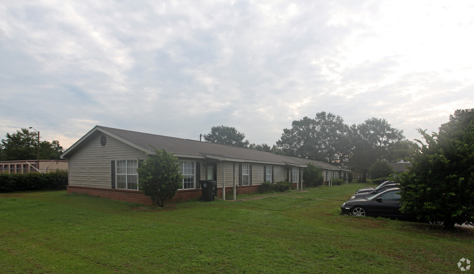 Trail Court Apartments - Trail Court Apartments