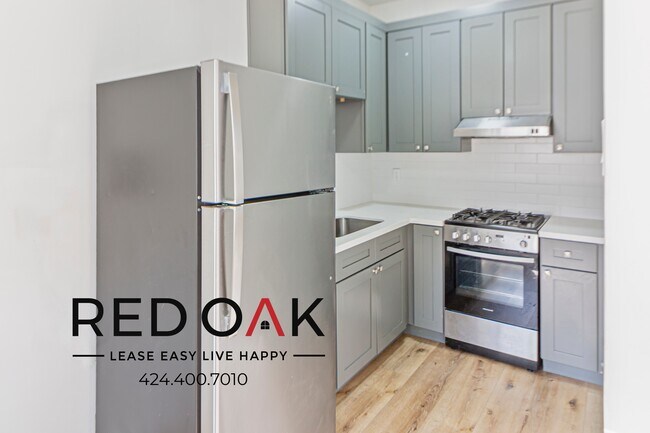 Photo - ~One Month FREE~ Bright, Recently Remodele... Unit 305