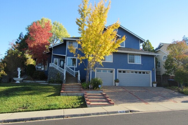 Building Photo - Gorgeous Custom Pleasanton Home in Great Location
