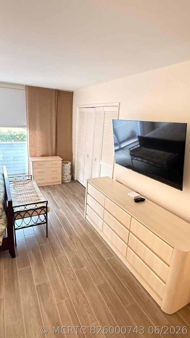 Photo - 4031 N Cypress Dr Unit 101