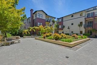 Photo - 435 Sheridan Ave