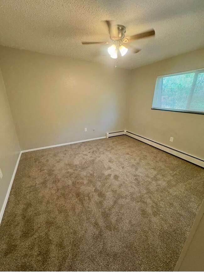 Photo - 6415 Yvonne Way Unit 6415 Yvonne Way #3