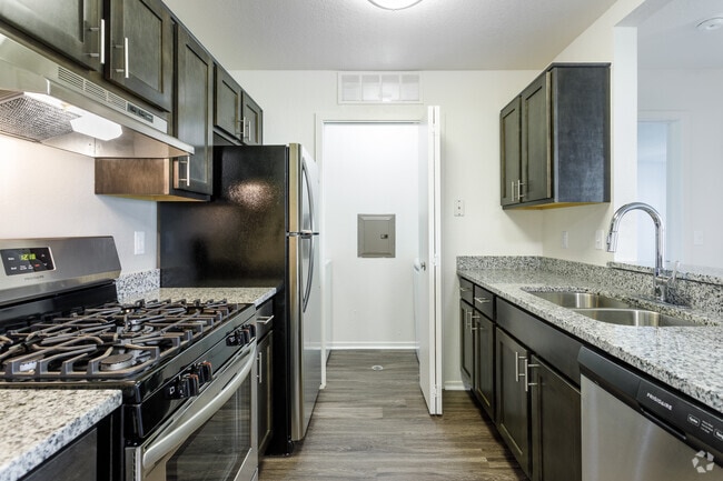 Premium Plus Kitchen Finishes - Willow Ridge Apartments