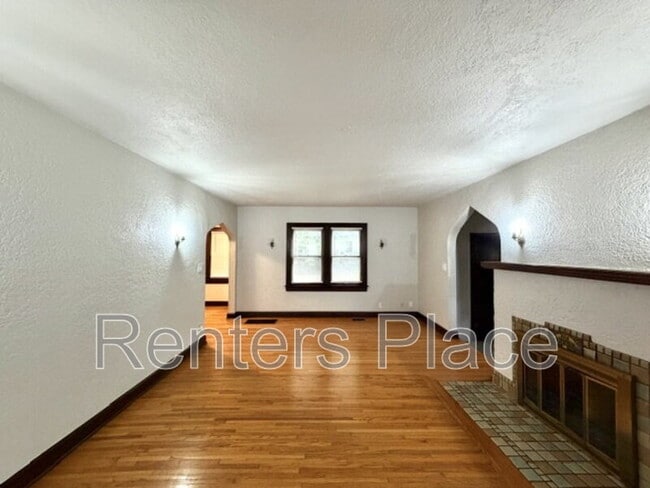 Photo - 5524 S Owasso Ave