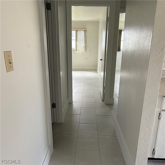 Photo - 26 Hamlin Ct