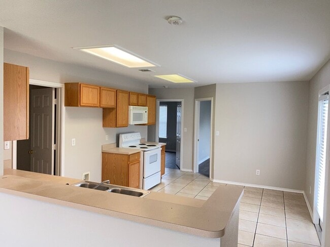 Photo - New Braunfels 3 Bedroom Single Story Duplex Available NOW!