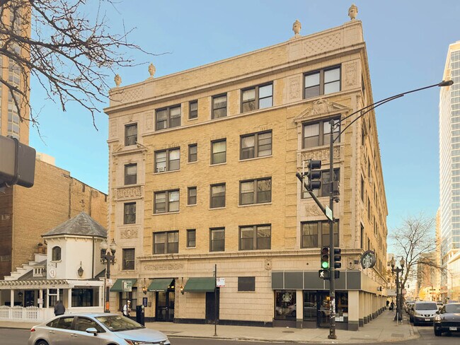 Building Photo - 1169 N Dearborn St Rental