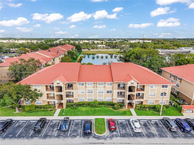 Photo - 11631 SW 2nd St Condominio Unidad 20205