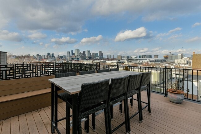 Photo - 350 W Broadway Unit 10