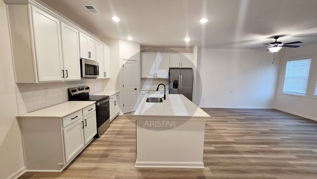 Photo - 3136 Marbella Cir