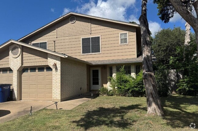 Building Photo - 8005 Tuscarora Trail Rental
