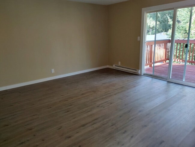 Photo - 3441 3rd Ave