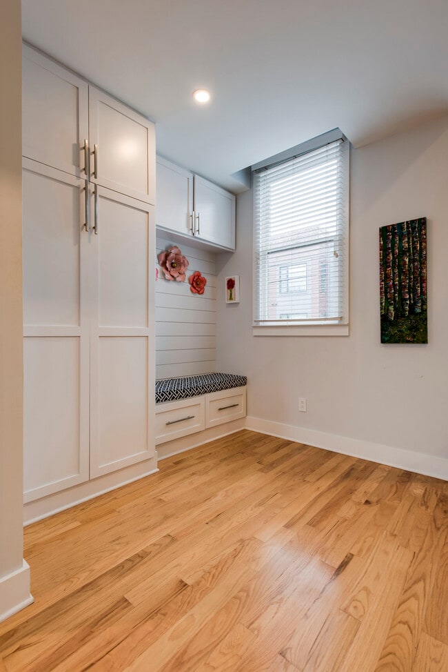 Photo - 508 Madison St