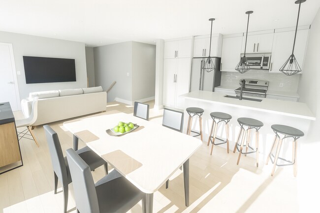 Photo - 142 Young St Unit 1B