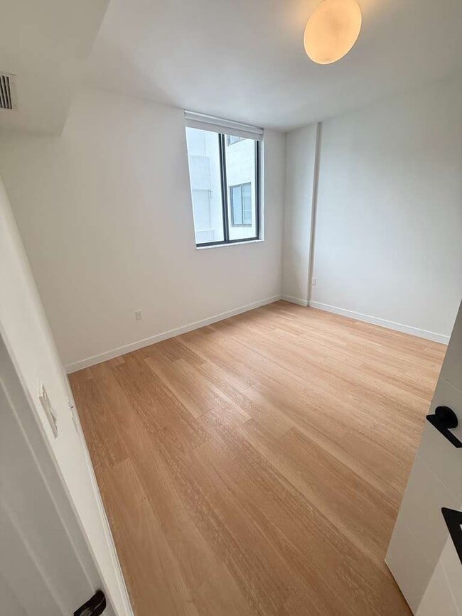 Photo - 1325 NE 117th St Unit A2