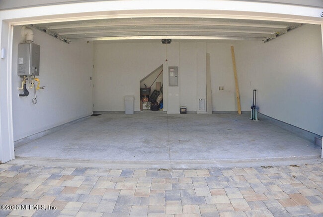 Photo - 395 Cherry Elm Dr