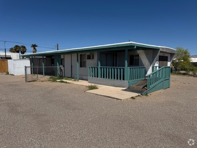 Building Photo - 1845 Coral Isle Dr Rental
