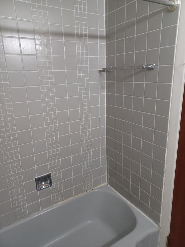 Photo - 320 N Austin Blvd Unit Condo
