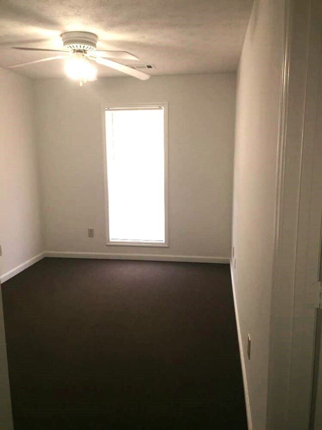 1018 11th Ave Unit B