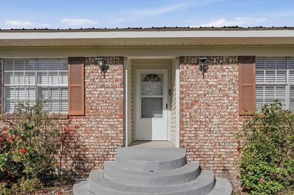 125 Jeff Ave