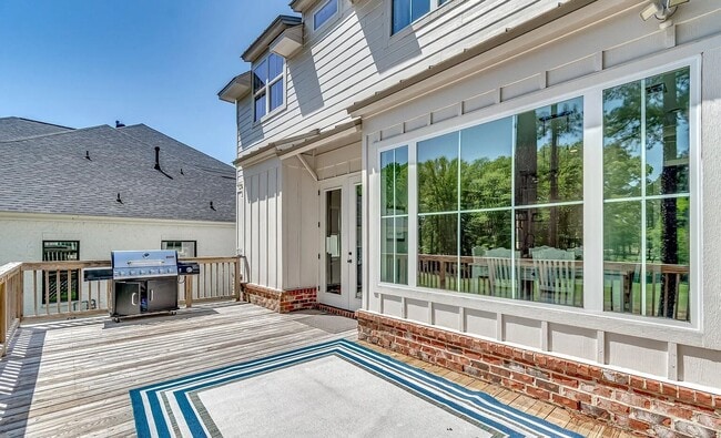 Photo - 150 Pine Ridge Cir
