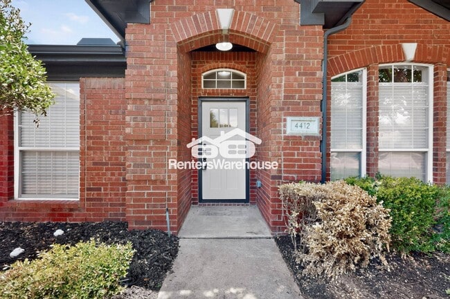 Photo - 4412 Fox Meadows Ln