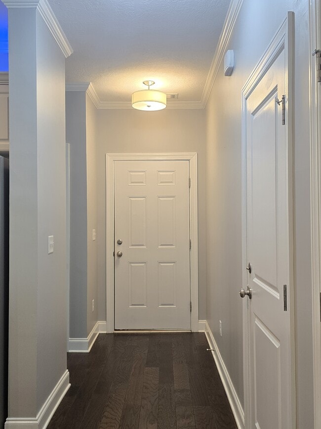 Photo - 697 Red Cedar Ct